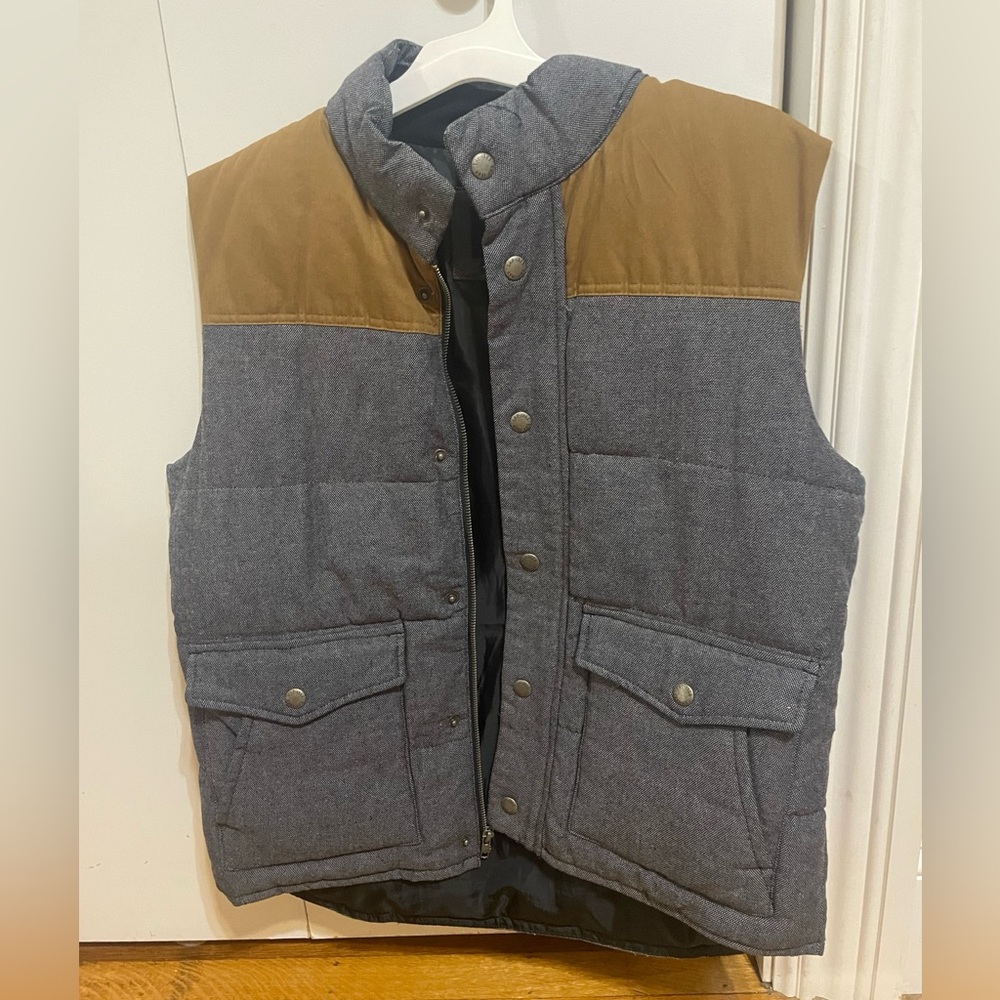 Men’s GAP Vest